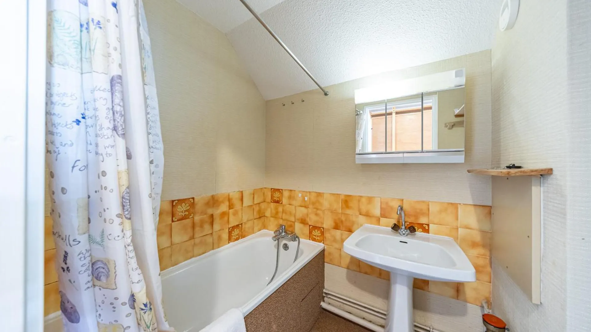 Studio Proche Pistes Pour 4 Pers. Avec Baignoire, Ascenseur Et Appareils De Cuisine - Fr-1-807-21 Saint-François-Longchamp 0*,