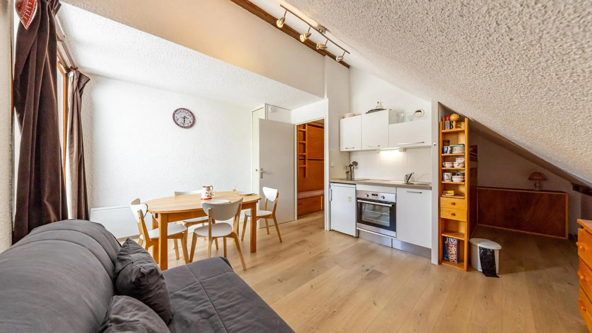 Apartmán Studio Proche Pistes Pour 4 Pers. Avec Baignoire, Ascenseur Et Appareils De Cuisine - Fr-1-807-21 Saint-François-Longchamp
